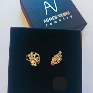 Agnes Veski Jewellery kõrvarõngad kiviga